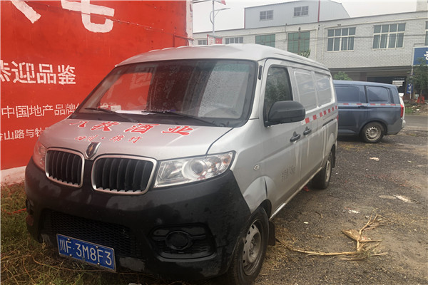 送货车GPS管理系统，送货车GPS定位效果，八牧酒业GPS安装现场